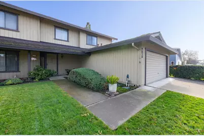 9638 Apple Blossom Way, Stockton, CA 95209 - Photo 4