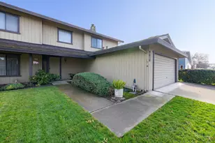 9638 Apple Blossom Way, Stockton, CA 95209 - Photo 4