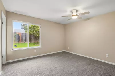 7884 White Stag Way, Sacramento, CA 95823 - Photo 12