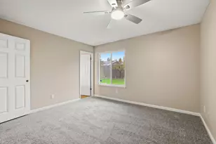 7884 White Stag Way, Sacramento, CA 95823 - Photo 14