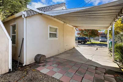 405 S Pleasant Avenue, Lodi, CA 95240 - Photo 4