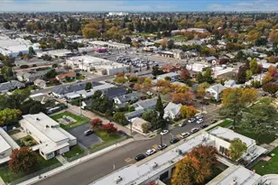 405 S Pleasant Ave, Lodi, CA 95240 - Photo 20