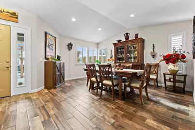 601 Oakborough Ave, Roseville, CA 95747 - Photo 8