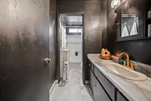 445 Almond Dr, Lodi, CA 95240 - Photo 14