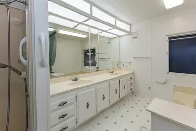 Hibiscus, Sacramento, CA 95828 - Photo 14