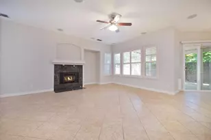 12040 Gold Arbor Ln, Gold River, CA 95670 - Photo 14