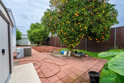 Capital Circle, Sacramento, CA 95828 - Photo 20
