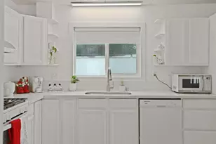 N Macarthur Dr, Tracy, CA 95376 - Photo 14