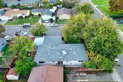 902 Waller, Gustine, CA 95322 - Photo 30