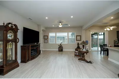2911 Zinnia Way, Lodi, CA 95242 - Photo 12
