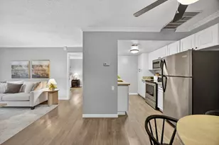 949 Fulton Ave, Sacramento, CA 95825 - Photo 12