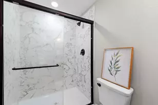 2449 Empress St, Sacramento, CA 95815 - Photo 26