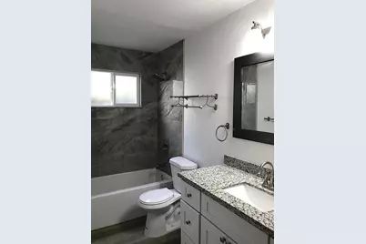 1817 W Street, Sacramento, CA 95818 - Photo 4