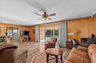 1410 Hillview Dr, Modesto, CA 95351 - Photo 22