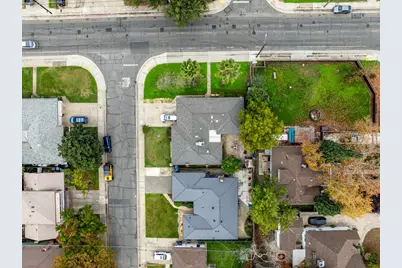 3905 Fotos Court, Sacramento, CA 95820 - Photo 26