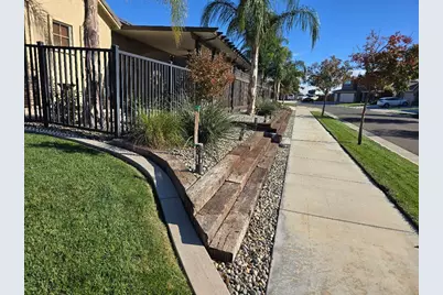 1613 Dolomite Court, Los Banos, CA 93635 - Photo 4
