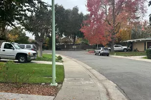 5 Cattail Ct, Sacramento, CA 95833 - Photo 4