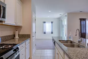 608 Machado St, Los Banos, CA 93635 - Photo 10