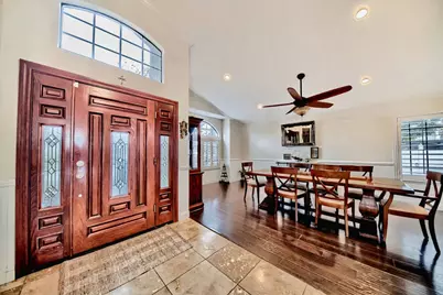 925 Colonial Lane, Tracy, CA 95376 - Photo 6