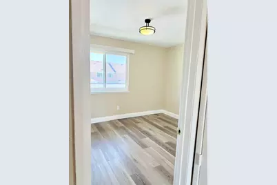 4075 Weymouth Lane, Sacramento, CA 95823 - Photo 26