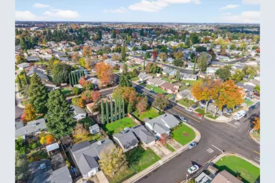 9342 Los Torres Drive, Elk Grove, CA 95624 - Photo 40