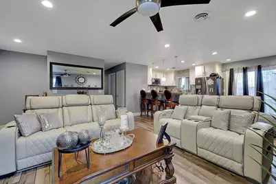 5270 Aspen Way, Olivehurst, CA 95961 - Photo 8