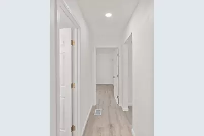 2391 Carlsbad Avenue, Sacramento, CA 95821 - Photo 18