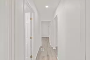 2391 Carlsbad Ave, Sacramento, CA 95821 - Photo 18