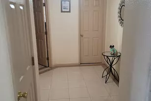 7140 Rotella Dr, Sacramento, CA 95824 - Photo 4