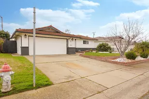 6920 Maita Cir, Sacramento, CA 95820 - Photo 2