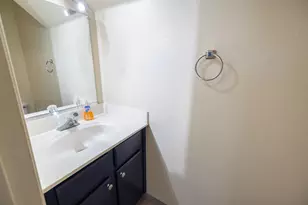 5876 Calvine Rd, Sacramento, CA 95823 - Photo 16