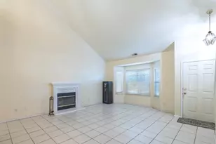 5876 Calvine Rd, Sacramento, CA 95823 - Photo 8