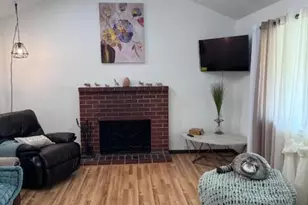 6107 Hillsdale, Sacramento, CA 95842 - Photo 6