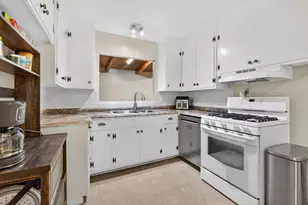 1507 W Locust St, Lodi, CA 95242 - Photo 8