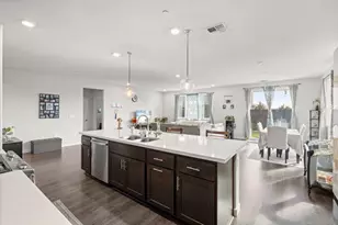 912 NE Loon St, Lathrop, CA 95330 - Photo 10