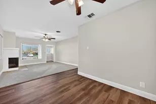 5212 Cabrillo Way, Sacramento, CA 95820 - Photo 10