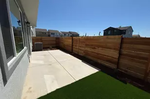 8456 Viborg Ln, Elk Grove, CA 95758 - Photo 12