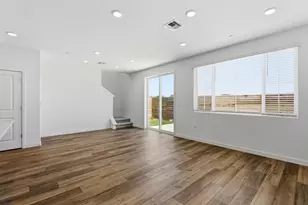 8465 Viborg Ln, Elk Grove, CA 95758 - Photo 4