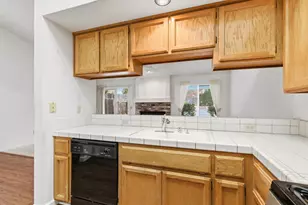 1417 Calle Las Casas, Roseville, CA 95747 - Photo 10