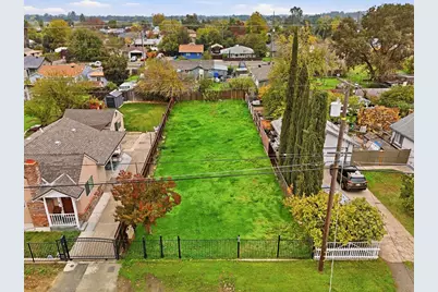 643 Santa Ana Avenue, Sacramento, CA 95838 - Photo 1