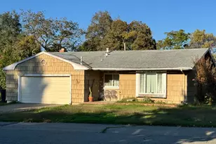 329 Garden Ct, Roseville, CA 95678 - Photo 2