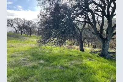 2672 Zelma Way, La Grange, CA 95329 - Photo 2