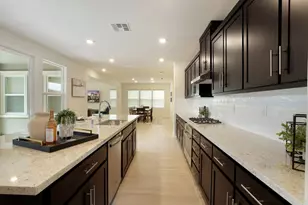 1702 N Ivy Ln, Tracy, CA 95376 - Photo 16