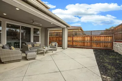 1702 N Ivy Lane, Tracy, CA 95376 - Photo 34