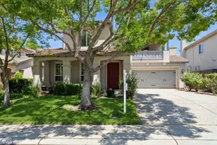 1740 Langholm Way, Folsom, CA 95630 - Photo 2