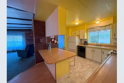 Pina, Sacramento, CA 95828 - Photo 24