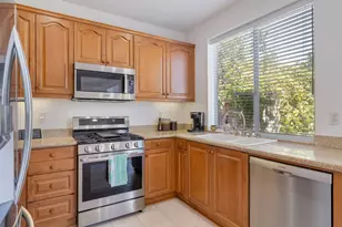 1086 Azalea Ln, Concord, CA 94520 - Photo 4