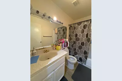 21 Canyon Tree Court, Sacramento, CA 95822 - Photo 12