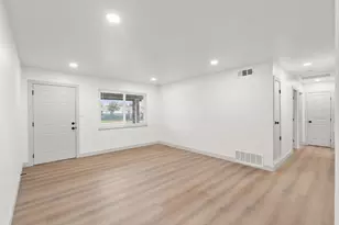 3624 Jonothan Way, North Highlands, CA 95660 - Photo 8