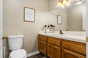 17117 Lawrence Way, Grass Valley, CA 95949 - Photo 8